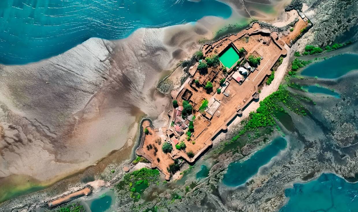 nagaon beach resorts with swimming pool